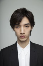 ドラマ『マル秘の密子さん』に出演する清水尋也