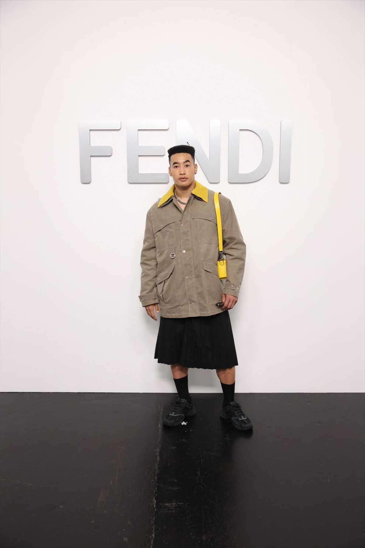 Snow Man・目黒蓮、FENDIメンズコレクションに参加！　Stray Kids・バンチャンとの2ショットも
