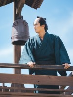 【写真】来年大河『べらぼう』横浜流星がクランクイン！　“蔦重”ちょんまげふん装ショット公開