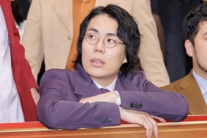 令和ロマン・高比良くるま、『M-1グランプリ2024』開催会見に登場