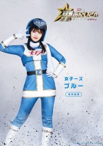 映画『聖☆おにいさん THE MOVIE～ホーリーメンVS悪魔軍団～』より戦隊「女子ーズ」ブルー（森日菜美）