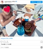 杉浦太陽＆辻希美、17回目の“結婚記念日”にプールへ　※「杉浦太陽」インスタグラム