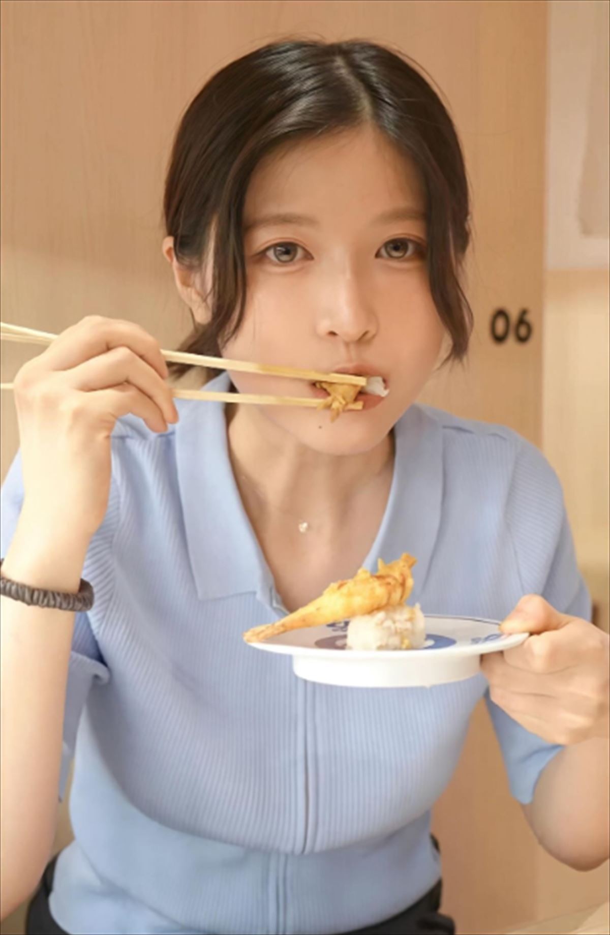 八田エミリ、近影にファン歓喜　※「八田エミリ」インスタグラム