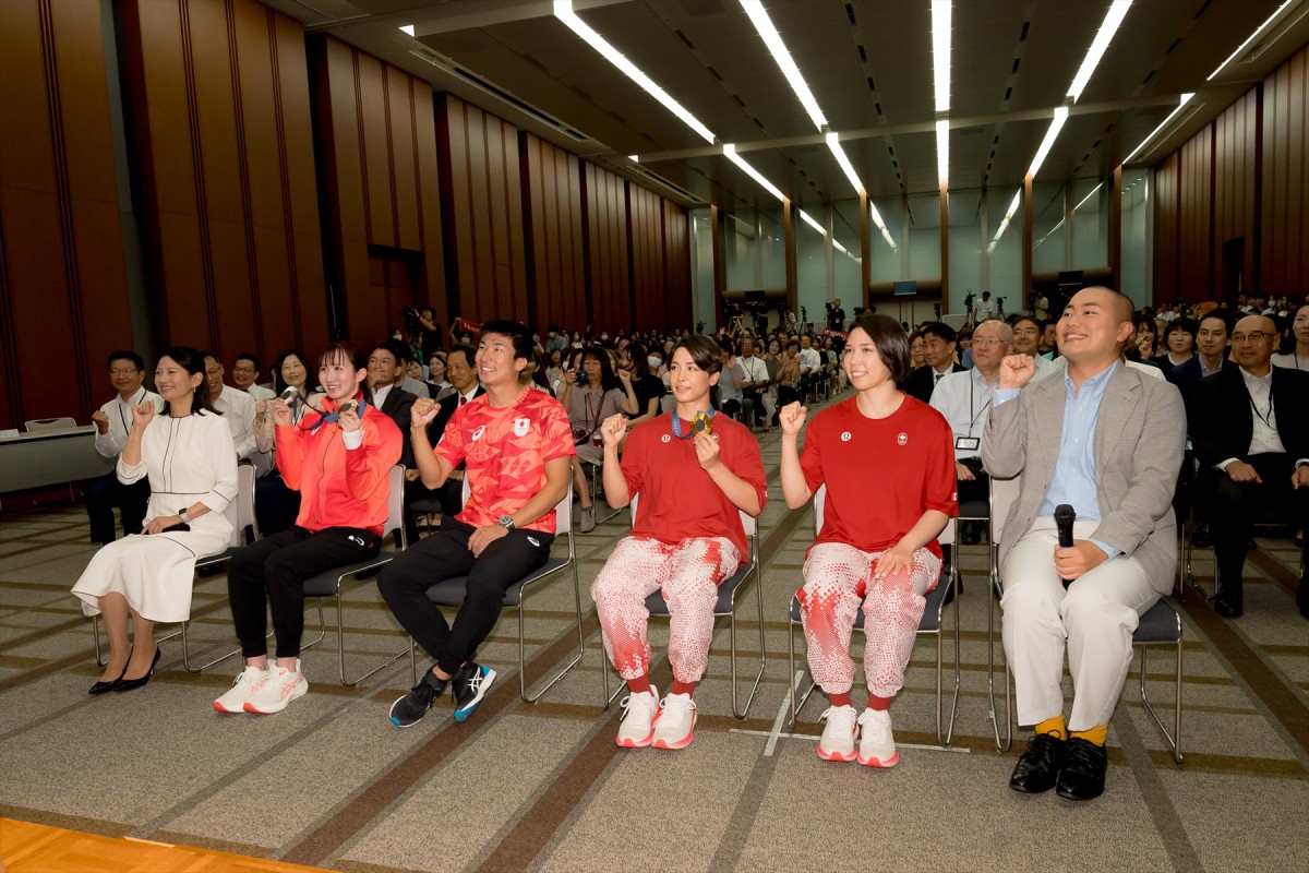 卓球・早田ひな、オリンピックを振り返り涙「思い出すだけで涙が出ちゃう」