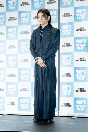 宮武颯、5人組ボーイズグループ・WILD BLUE 記者発表会に登場