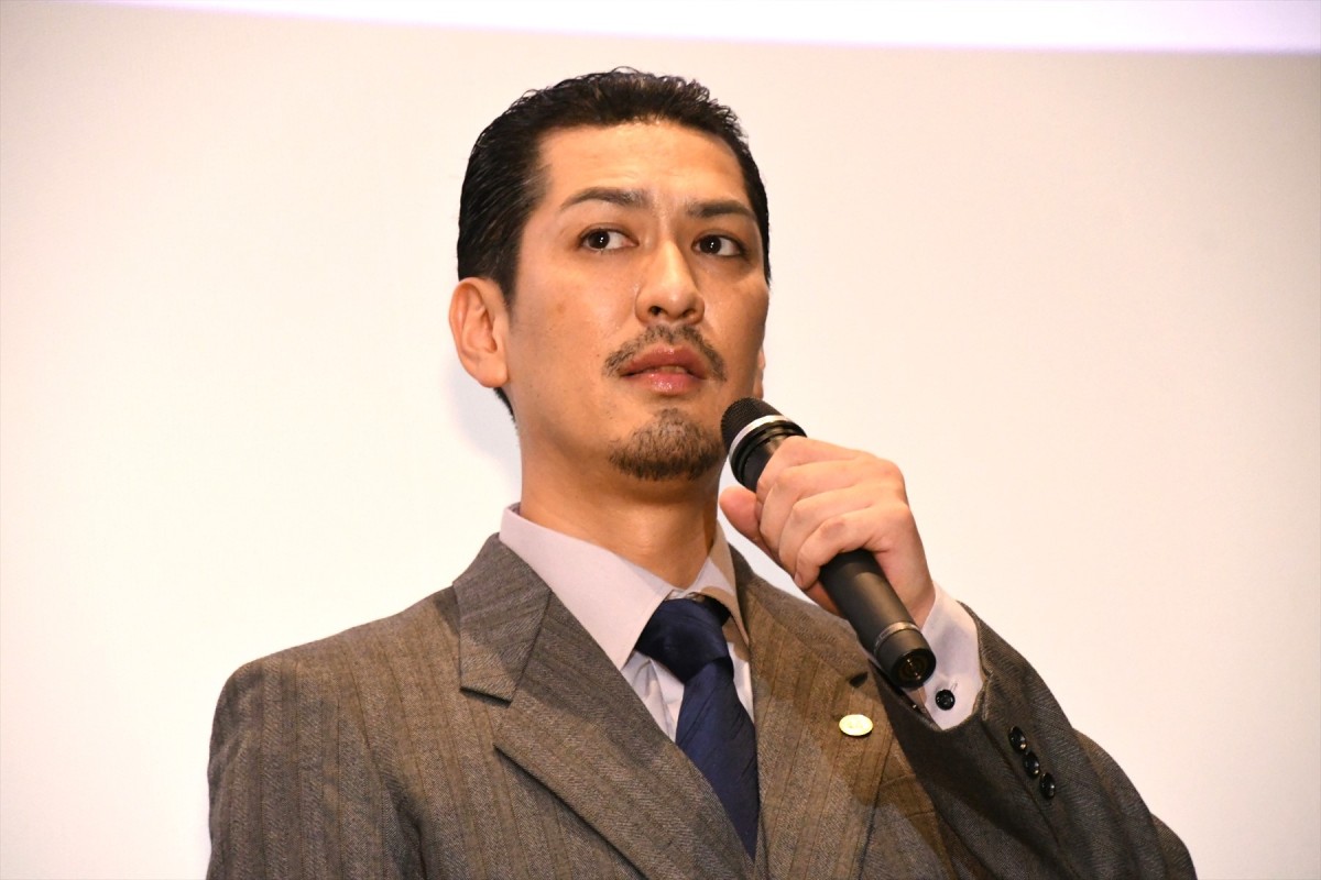 伊藤健太郎、うまい棒をあぶって食べることを共演者から暴露される！「香ばしくておいしいんです」