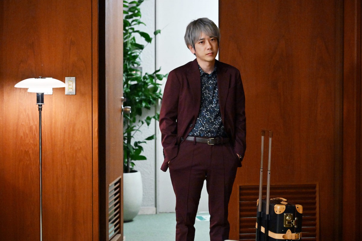 『ブラックペアン シーズン2』“天城”二宮和也、不敵な笑みで放った言葉をネット称賛「好感度が爆上がり」（ネタバレあり）