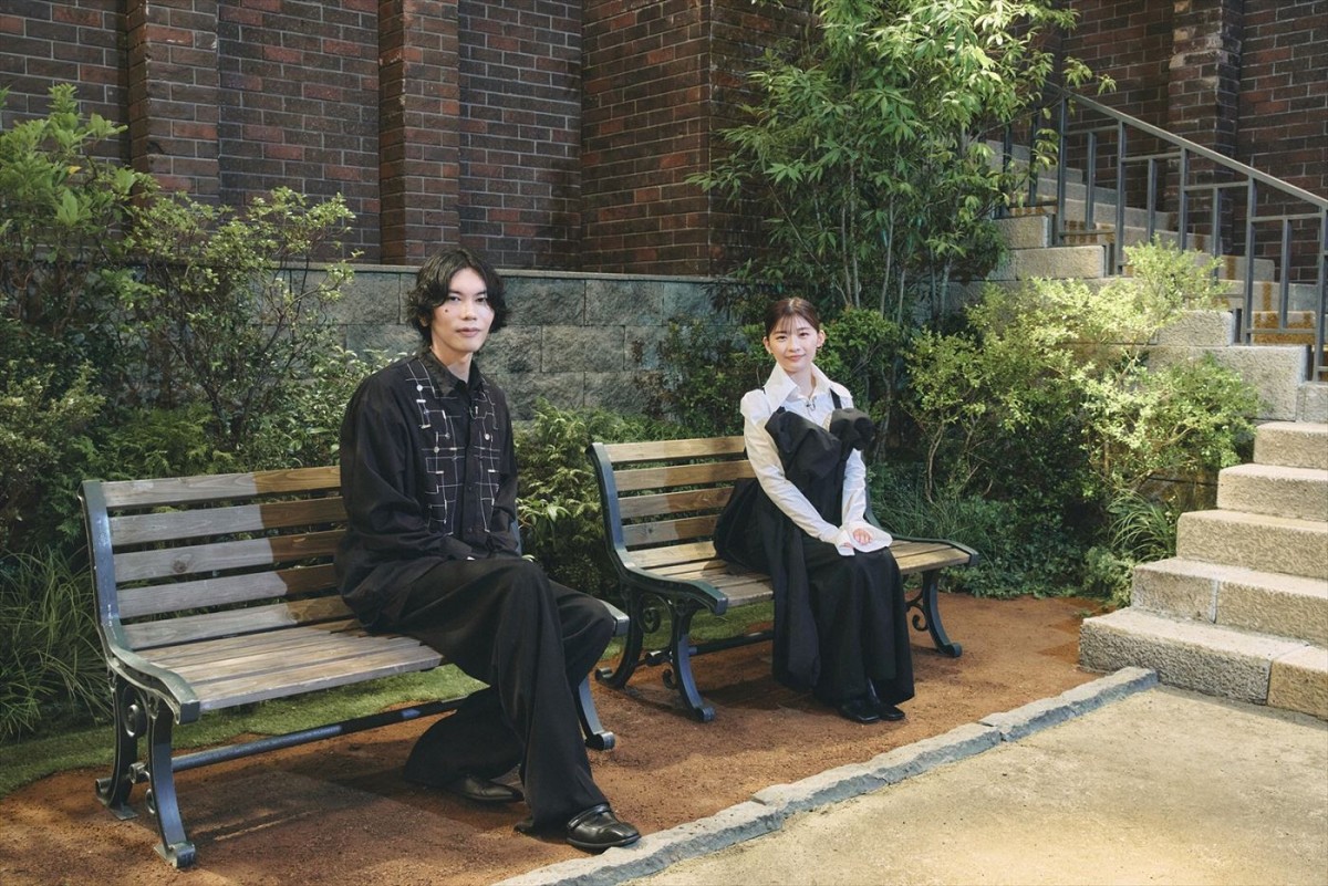 『虎に翼×米津玄師スペシャル』より(左から)米津玄師、伊藤沙莉