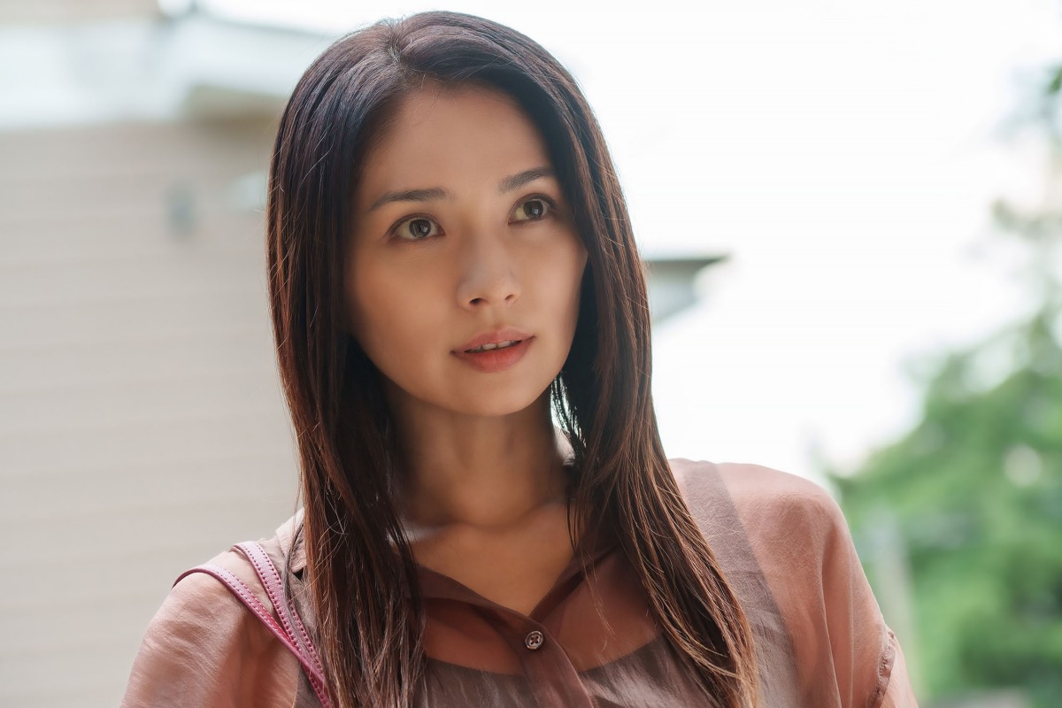 話題の不倫ホラー『夫の家庭を壊すまで』新章開幕！　忍成修吾が“みのり”松本まりかに近づくシングルファーザーに