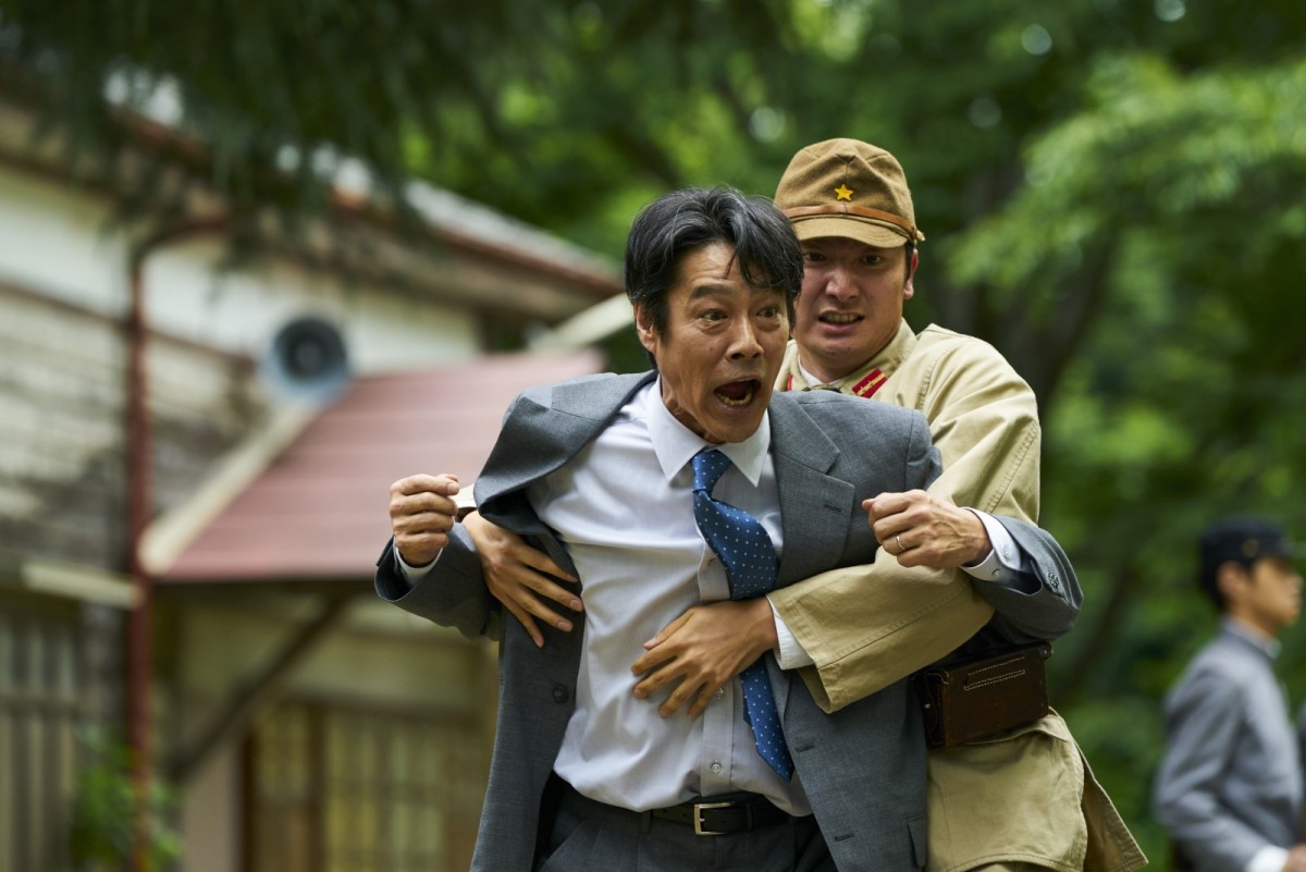 令和の家族が戦時中にタイプスリップ！　主演・大泉洋×脚本・宮藤官九郎『終りに見た街』場面写真一挙公開
