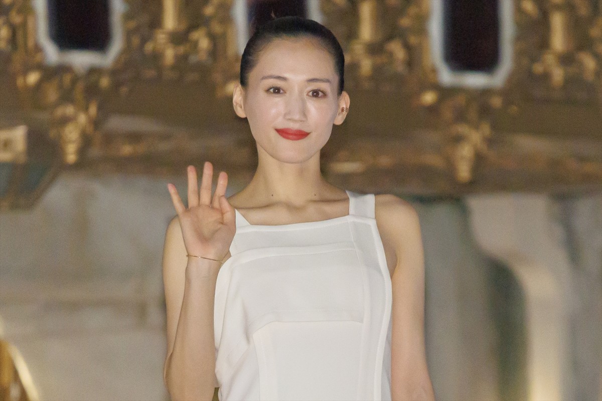 綾瀬はるか、“悲しいこと”への考え方を語る「その出来事の良い面ってなんなんだろうと」