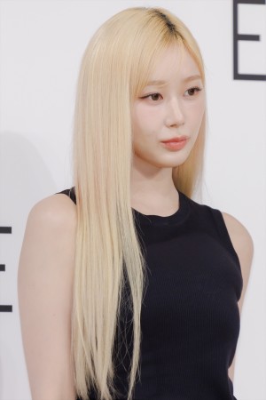 aespa・GISELLE、「EITHER＆ 日本初上陸記念・ブランドミューズ就任発表会」に登場