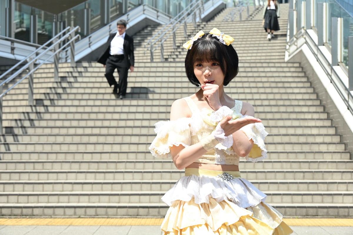 『モンスター』“亮子”趣里、アイドルファンに見せた“かわいい誠意”に反響「最高です！推せる」（ネタバレあり）