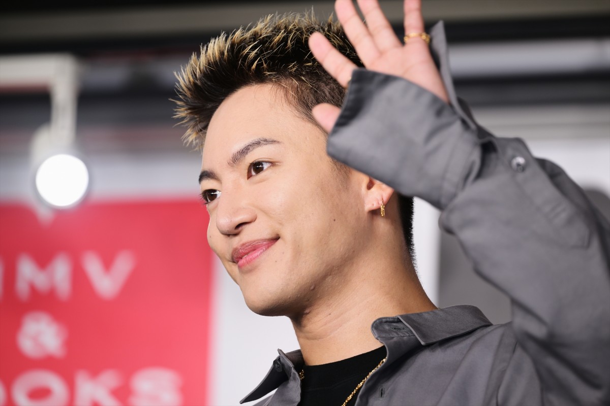 三山凌輝、1st写真集発売に喜び　朝ドラ出演も回想「すごくいい出会いだった」