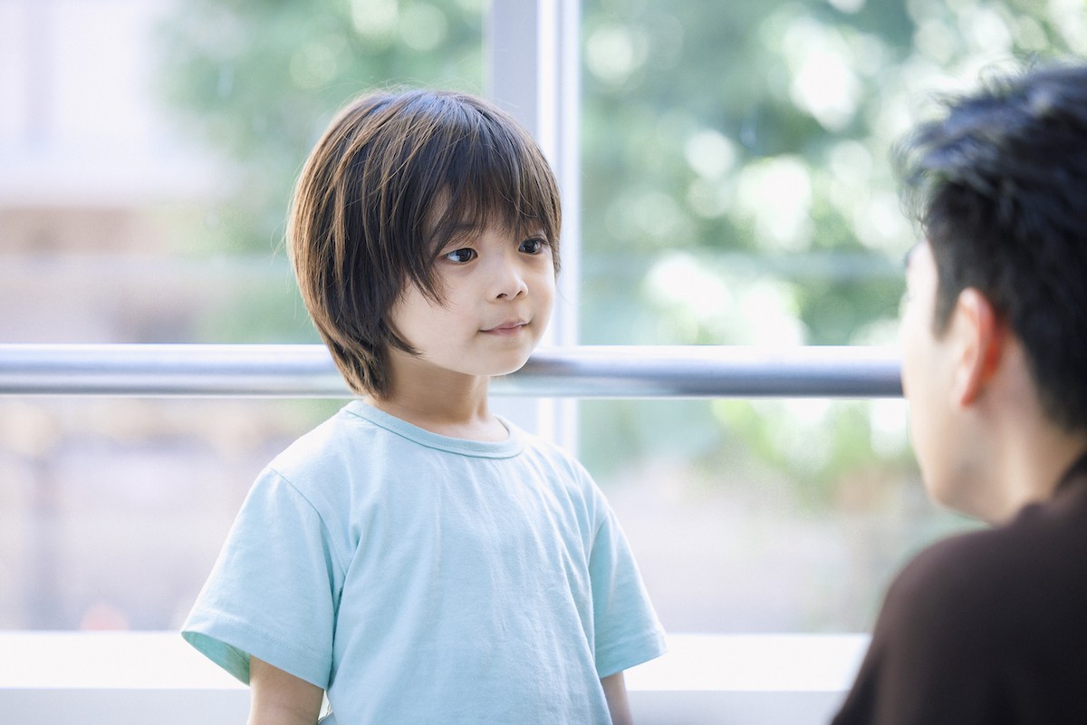 『ライオンの隠れ家』岡山天音、謎の青年役で登場　ネット騒然「一気に不穏」「なりすましてる？」