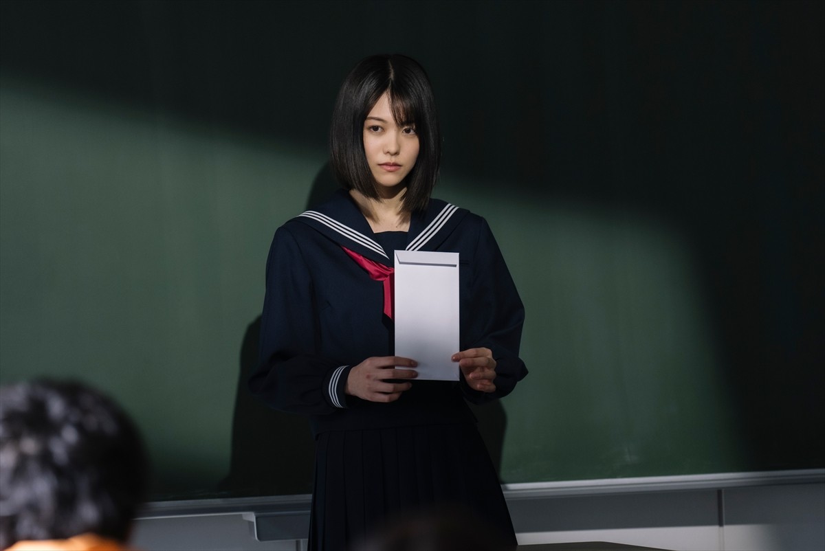 笑顔の裏に隠された、もう一つの顔―吉野北人主演『遺書、公開。』衝撃の場面写真一挙公開