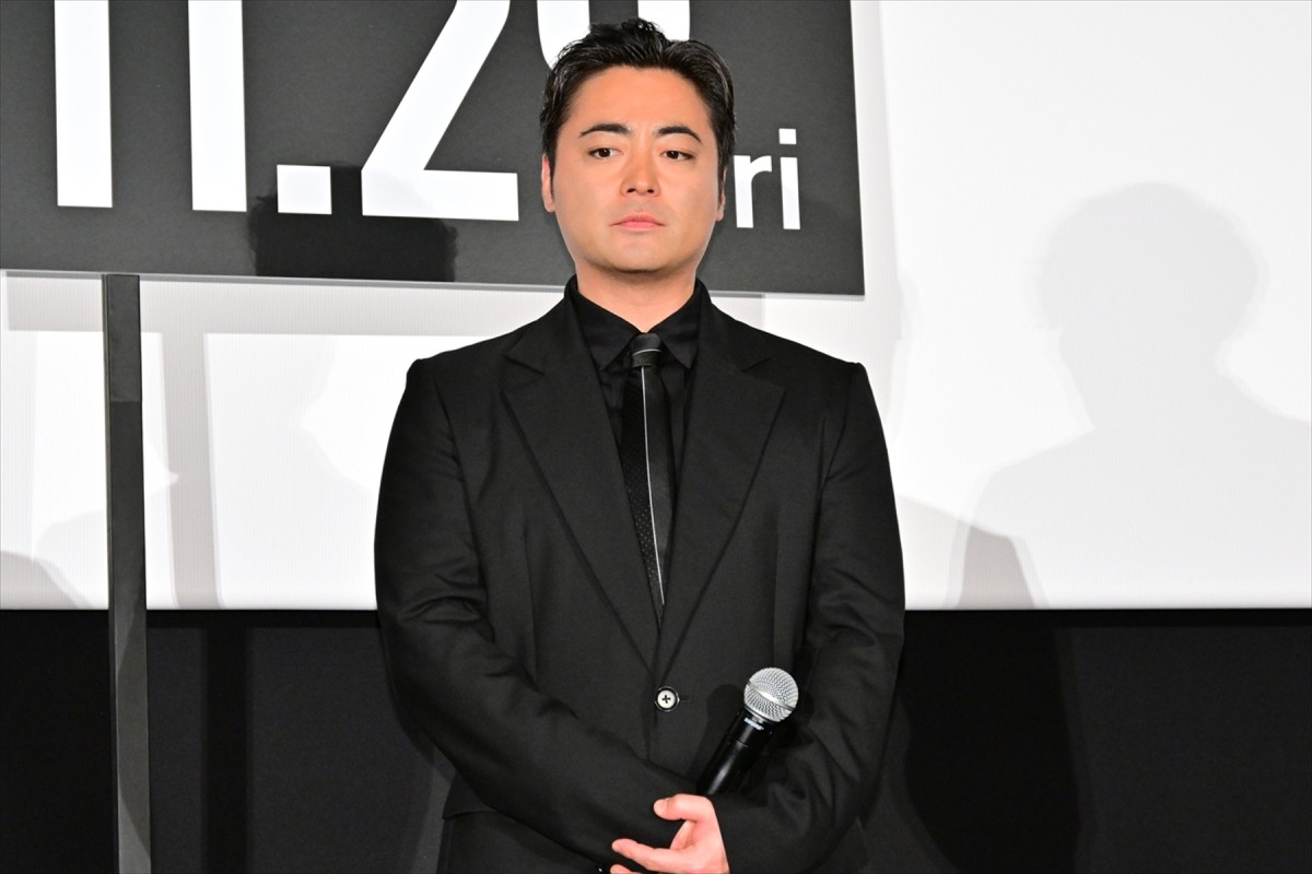 横浜流星、自分の正体を聞かれてストイックな返答　山田孝之は変装姿でエキストラ参加