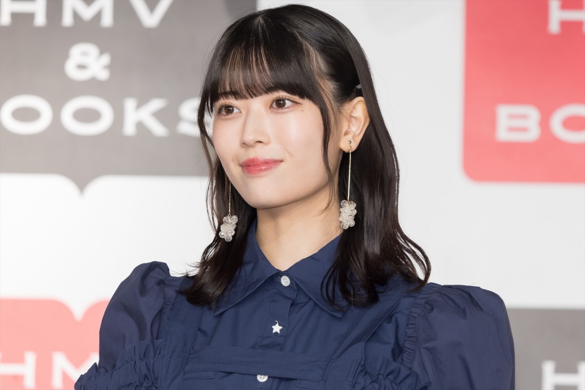 乃木坂46・岩本蓮加、1st写真集発売でファンにメッセージ「あの頃の“れんたん”もちゃんといる」