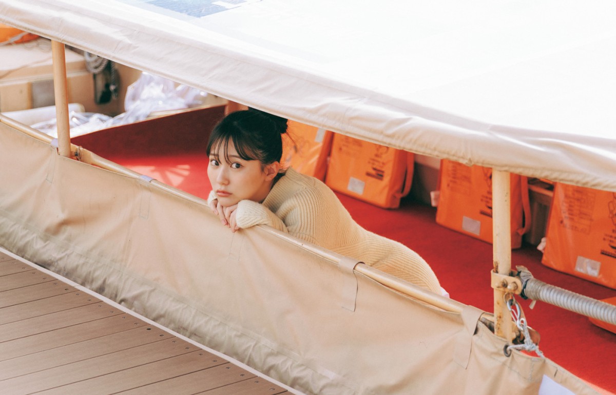 “令和のグラビアクイーン”田中美久、かわいさ全開の最新グラビア！