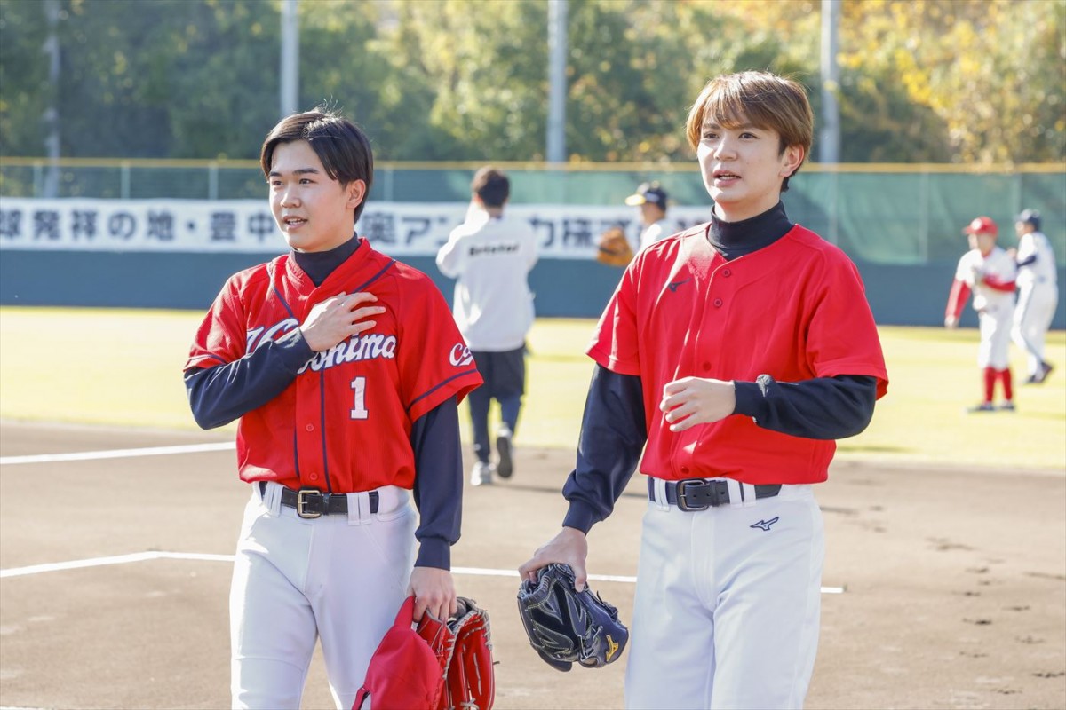 M‐1準優勝・バッテリィズ、佐藤隆太、鈴木福、高橋優斗、DeNA三浦大輔監らが野球対決に参戦！　あす放送『超アスリートvs芸能人』