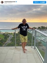 【写真】笑福亭鶴瓶、孫が撮影したハワイでの記念写真に反響「ハワイ楽しんでください」「良いお年を」