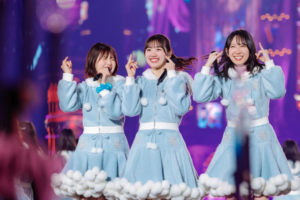 日向坂46、東京ドームライブ　卒業メンバー＆オードリーがサプライズ出演　新曲初披露も