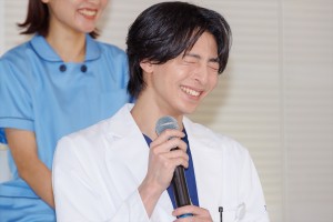 高杉真宙、新水曜ドラマ『となりのナースエイド』制作発表会見に登場