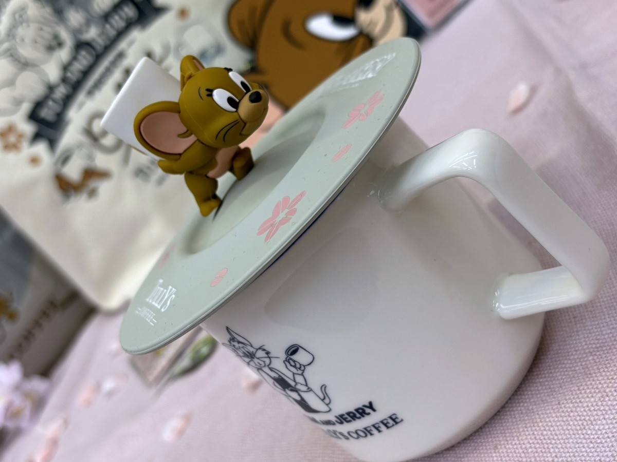 20240131　タリーズコーヒーの『トムジェリ』グッズ