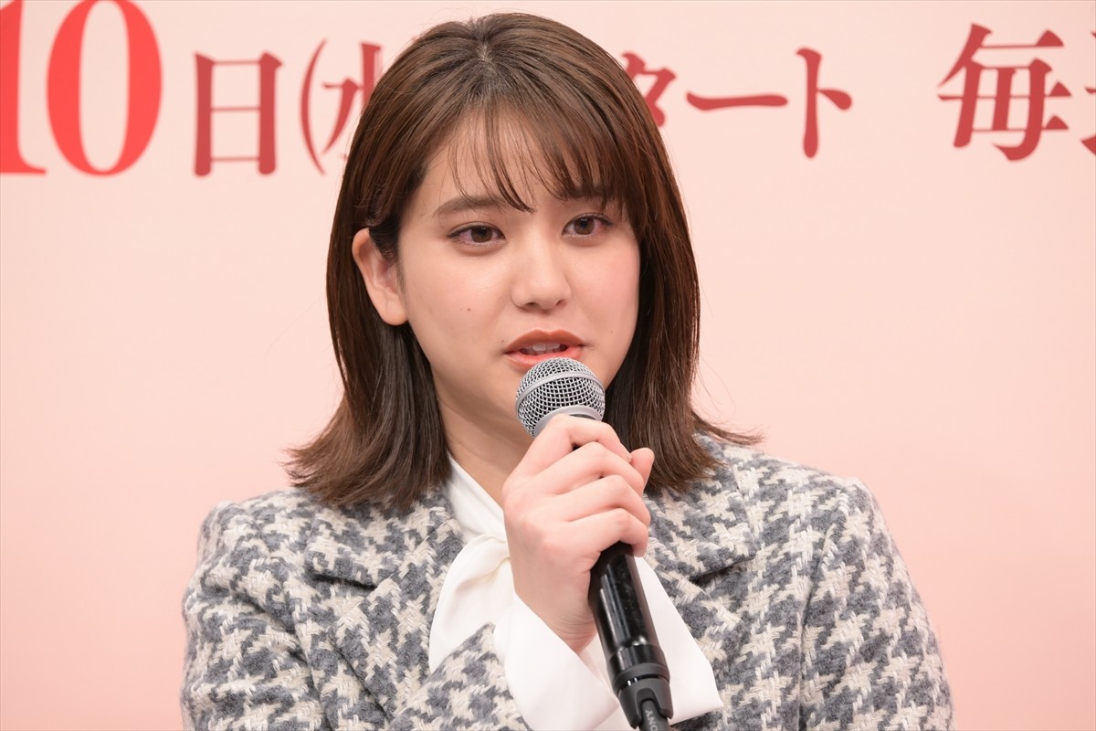 畑芽育、バレンタインデーのほろ苦い思い出を明かす「違う人が違う人に渡して」