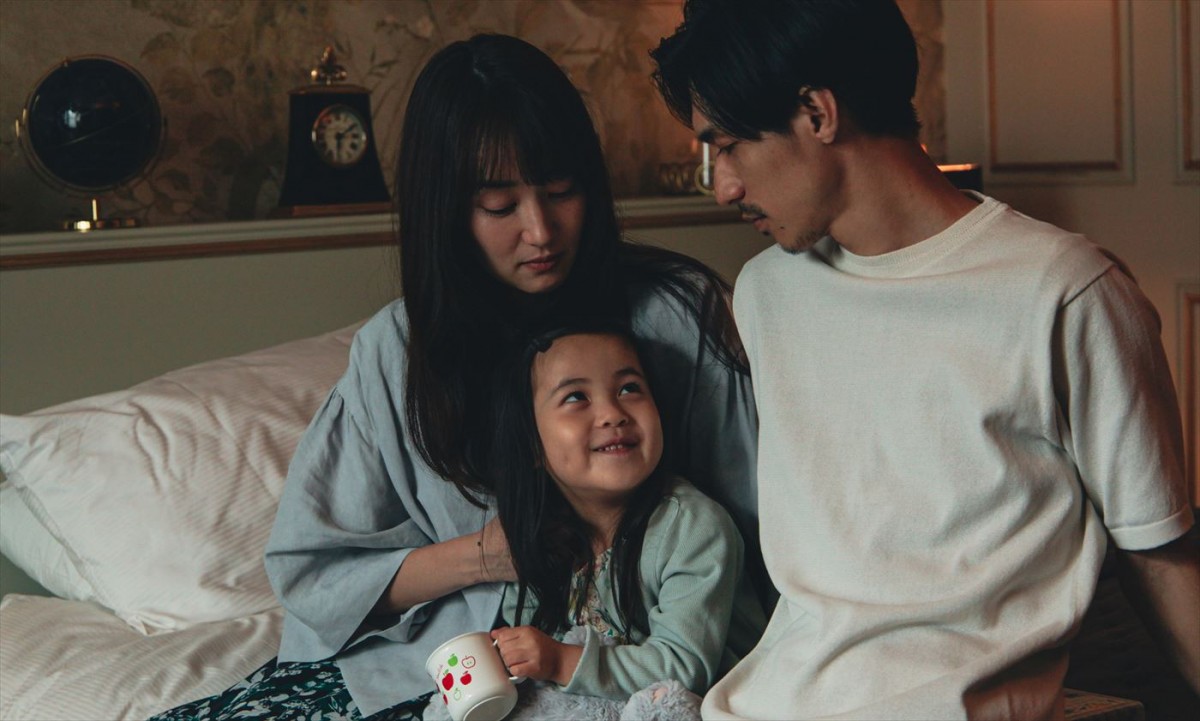 リリー・フランキーと錦戸亮が親子役！　ローマ国際映画祭・最優秀初長編作品賞作『コットンテール』予告＆コメント到着