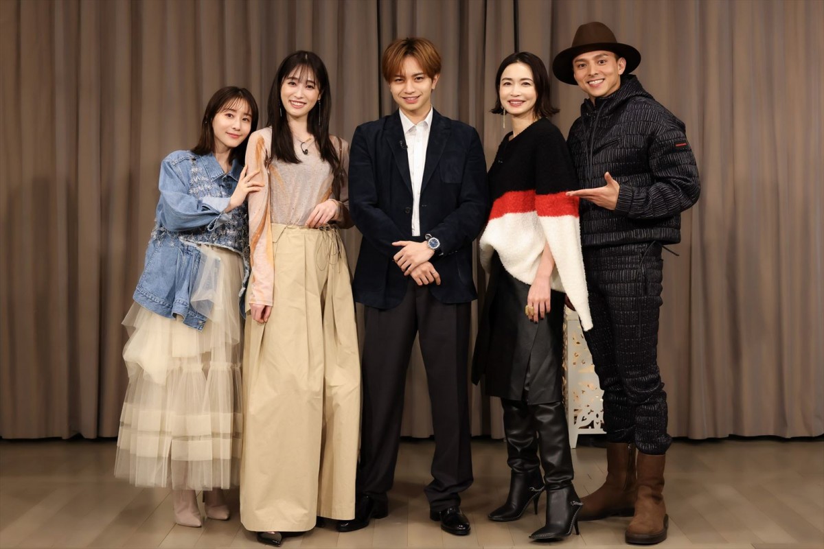 1月8日放送の『グータンヌーボ2スペシャル』に出演する(左から)田中みな実、田中みな実、中島健人、長谷川京子、満島真之介