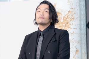 見取り図・盛山晋太郎、木曜ドラマ『グレイトギフト』制作発表会見に登場