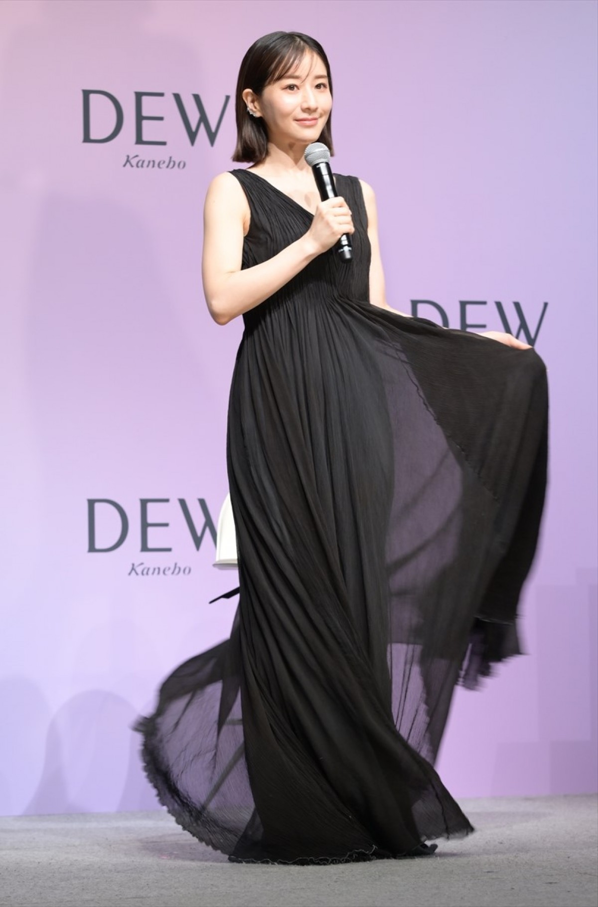 田中みな実、美肌の秘訣は「とにかく保湿」　プライベートへの質問にはおどけた笑顔