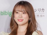 矢吹奈子、先輩タレントとボートレースへ　ファン「かわいいすぎる」「二人とも大人の女性になったね」