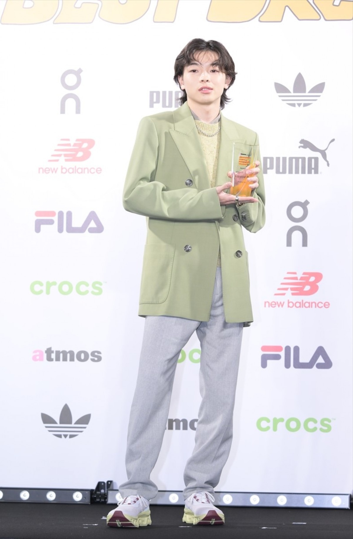 藤田ニコル、なえなのらが『SNEAKER BEST DRESSER AWARD2024』受賞に喜び
