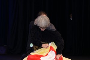 浅野いにお、映画『デッドデッドデーモンズデデデデデストラクション』前章　完成披露試写会舞台挨拶に登場