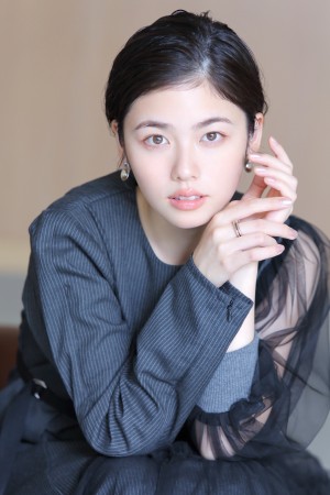 映画『レディ加賀』主演の小芝風花