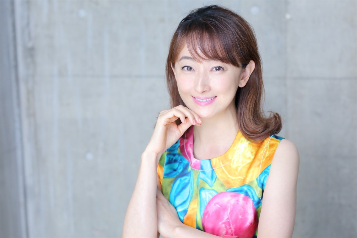 花總まり、新作舞台で“縮んでいく妻”に「今までやったことのない役柄にチャレンジしたい」