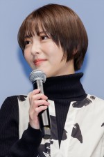 浜辺美波、『ゴジラ-1.0』アカデミー賞受賞記念記者会見に登場