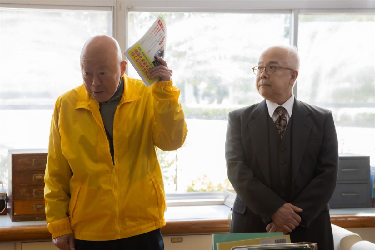 “甘利田”市原隼人はおいしい給食を守れるのか？　映画『おいしい給食 Road to イカメシ』予告＆新場面写真解禁