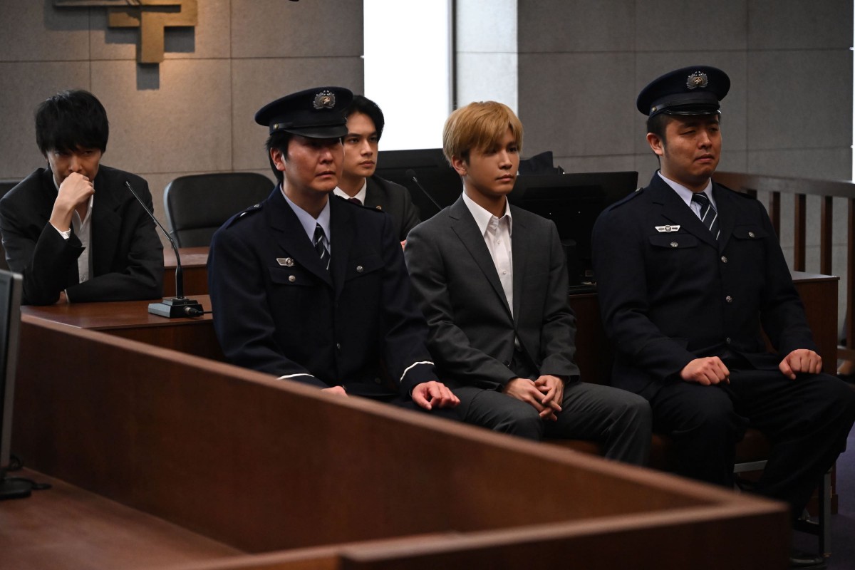 『アンチヒーロー』初回　長谷川博己、ダークすぎる弁護士役にネット騒然「えげつない」