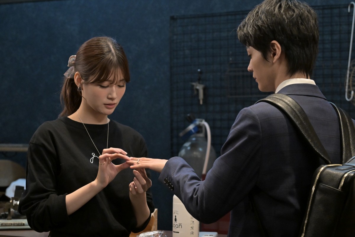 ドラマ『くるり~誰が私と恋をした?~』第3話場面写真