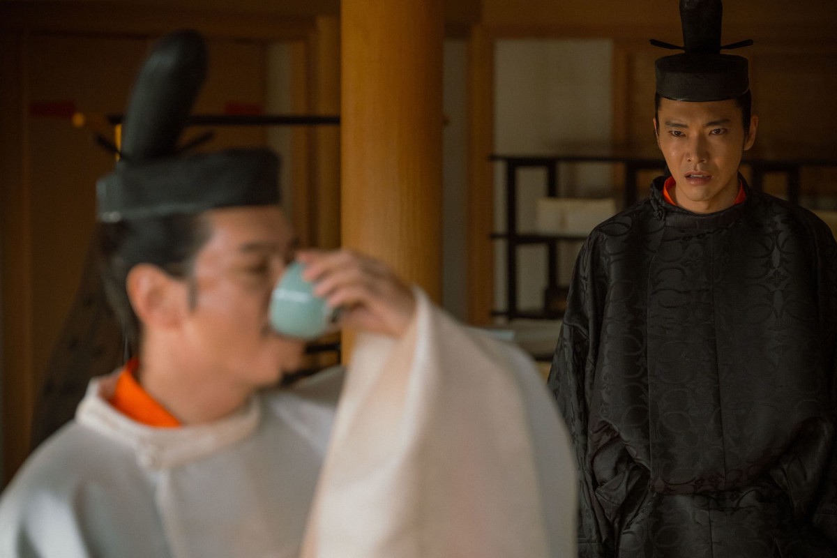 『光る君へ』“道隆”井浦新、狂気じみた行動にネット騒然「ホラーがすぎる…」（ネタバレあり）