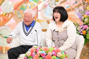 『新婚さん』妻が父親に写真を見せたら「おじいさんやん！」と絶叫　81歳夫＆53歳の妻が登場