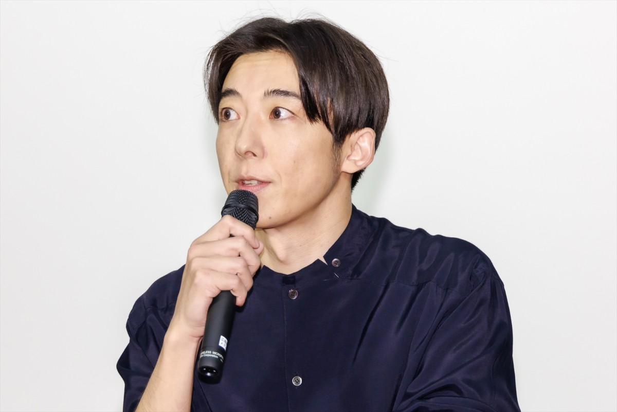 飯豊まりえ、高橋一生の身体能力に驚き「見ているだけで息が止まってしまう」