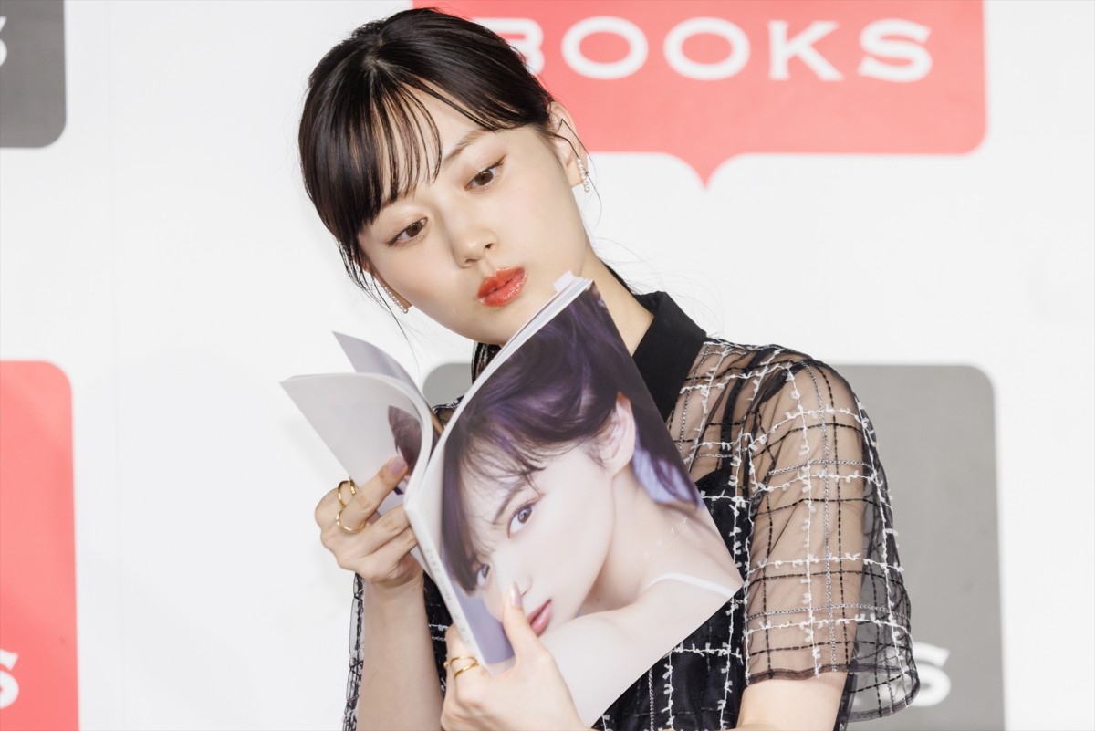 乃木坂46・山下美月、写真集に点数をつけるなら？「山下だけに“マウンテン”」