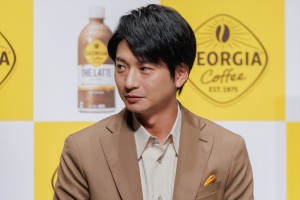 向井理、「ジョージア」キャンペーン発表会に登場