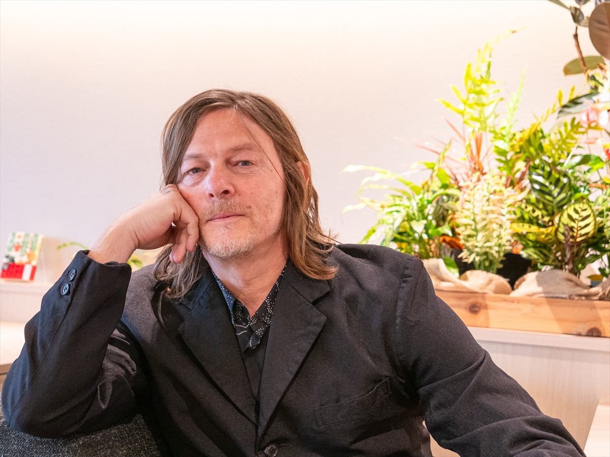 ノーマン・リーダス、好物だった「ビアードパパ」忘れる　「おいしいんですか？」