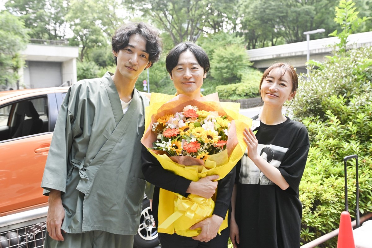 松本まりか「これまででいちばん幸せな現場でした！」『ミス・ターゲット』クランクアップ、キャスト陣がコメント！