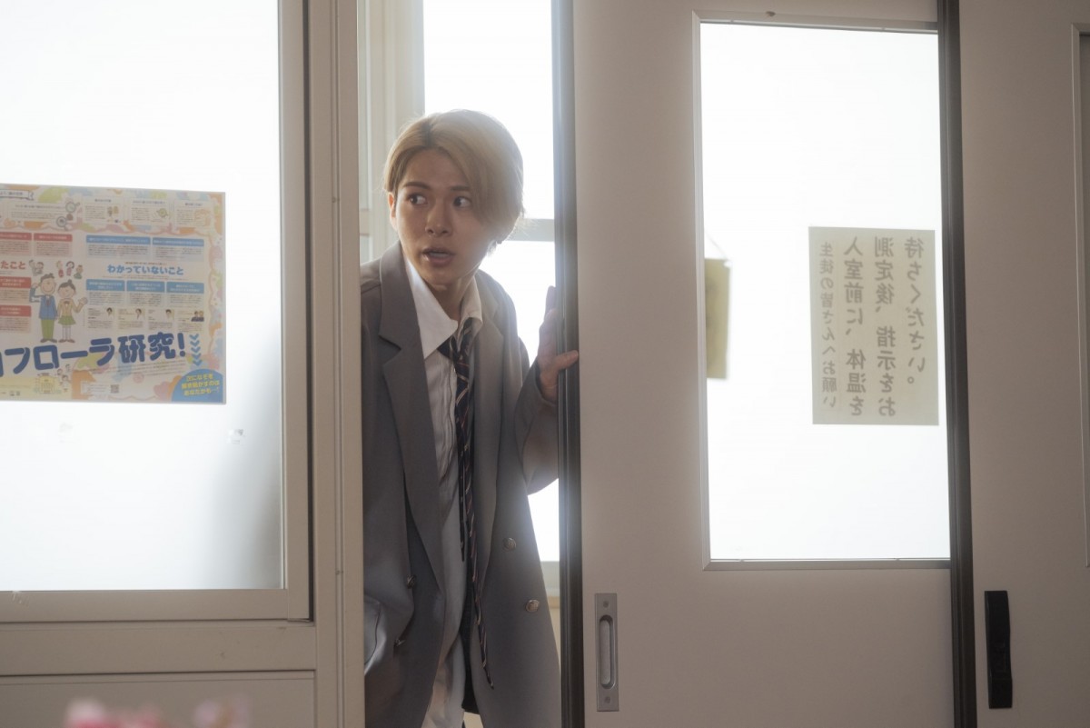 小宮璃央、大西流星主演『恋を知らない僕たちは』に出演　“小春”齊藤なぎさの初カレ役
